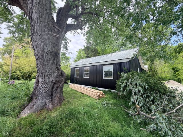 2562 S County Road 60 SW, Greensburg, IN 47240