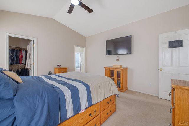 1587 Persimmon Street, Lemoore, CA 93245