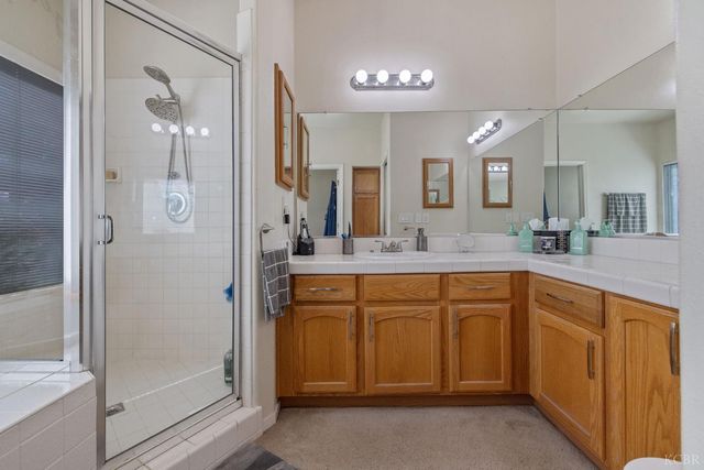 1587 Persimmon Street, Lemoore, CA 93245