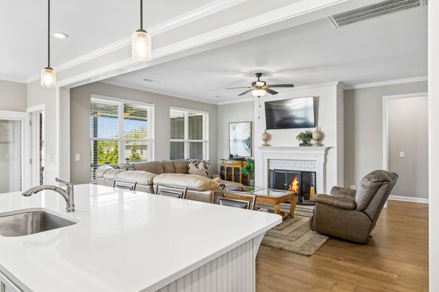 2607 Bramblewood Ln, Thompsons Station, TN 37179