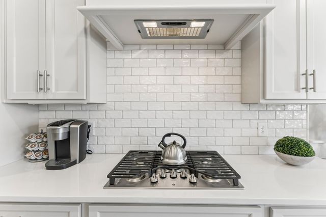 2607 Bramblewood Ln, Thompsons Station, TN 37179