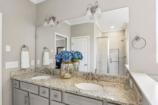 2607 Bramblewood Ln, Thompsons Station, TN 37179