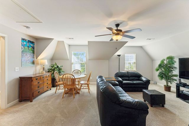 2607 Bramblewood Ln, Thompsons Station, TN 37179