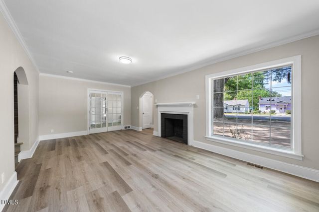 2526 N Roxboro Street, Durham, NC 27704