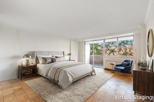 9 Hawthorne Place 7G, Boston, MA 02114