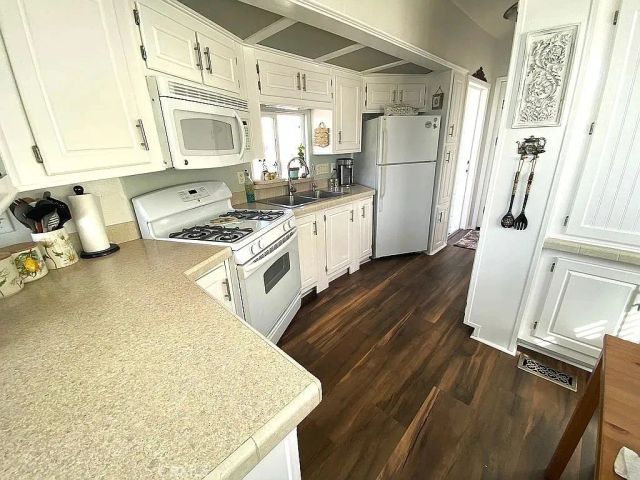 200 S Dolliver 48, Pismo Beach, CA 93449