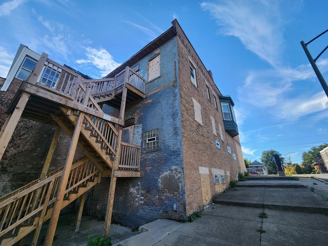 10901 S Michigan Avenue, Chicago, IL 60628