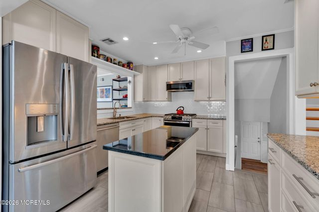 40 Mccarter Avenue, Fair Haven, NJ 07704