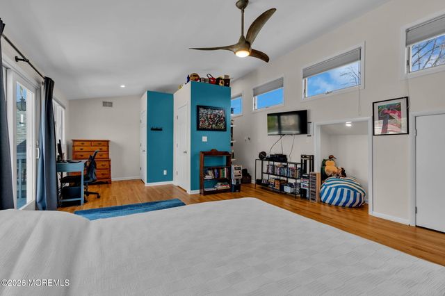 40 Mccarter Avenue, Fair Haven, NJ 07704