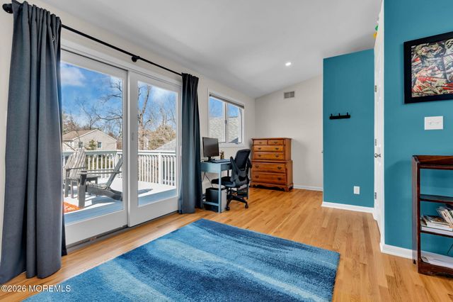 40 Mccarter Avenue, Fair Haven, NJ 07704