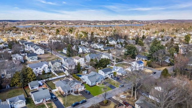 40 Mccarter Avenue, Fair Haven, NJ 07704