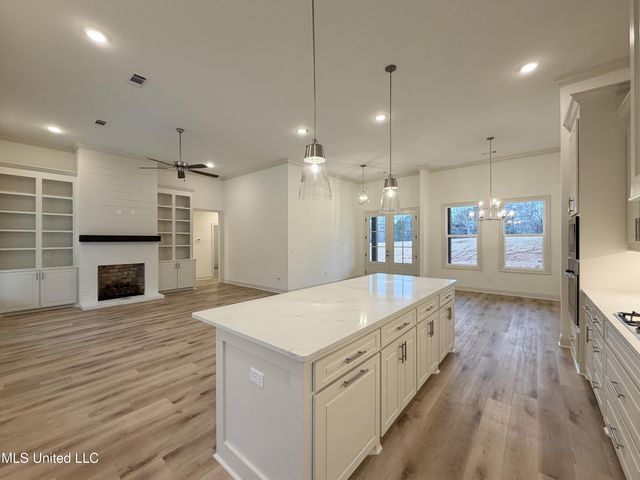 933 Mullican Road, Florence, MS 39073