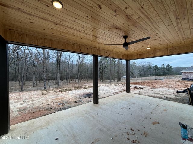 933 Mullican Road, Florence, MS 39073