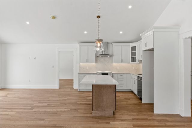 46 Sandwich Road 44, Plymouth, MA 02360