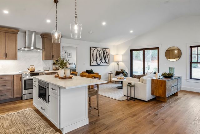 46 Sandwich Road 44, Plymouth, MA 02360