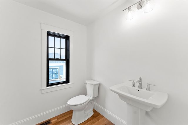 46 Sandwich Road 44, Plymouth, MA 02360