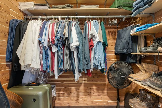 1297 E 600 S, New Harmony, UT 84757