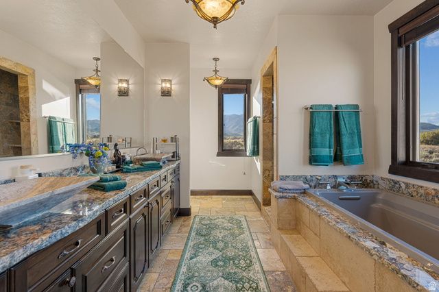 1297 E 600 S, New Harmony, UT 84757