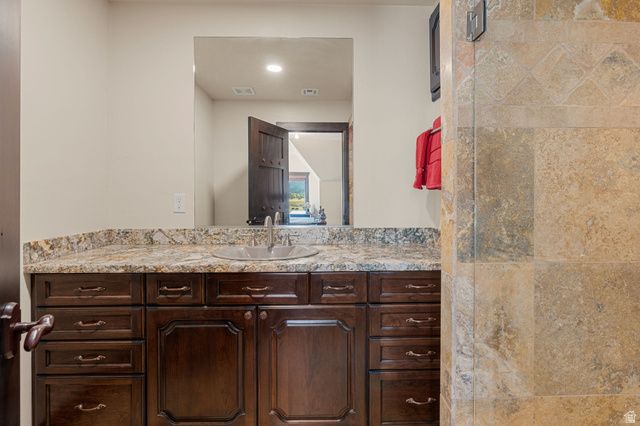 1297 E 600 S, New Harmony, UT 84757