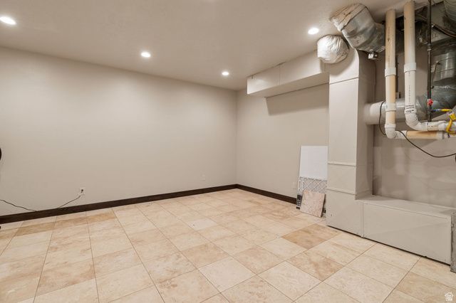 1297 E 600 S, New Harmony, UT 84757