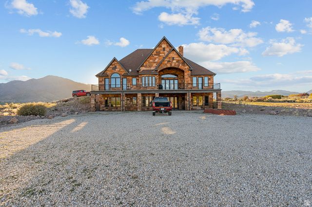 1297 E 600 S, New Harmony, UT 84757