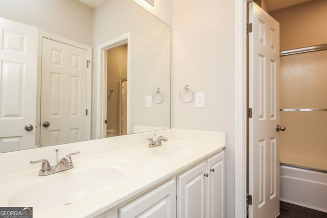 1870 Dartford Way, Hoschton, GA 30548