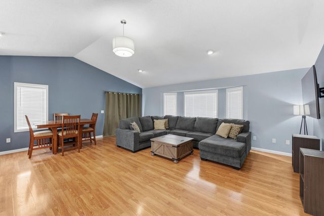 670 W 11th Street, Rush City, MN 55069