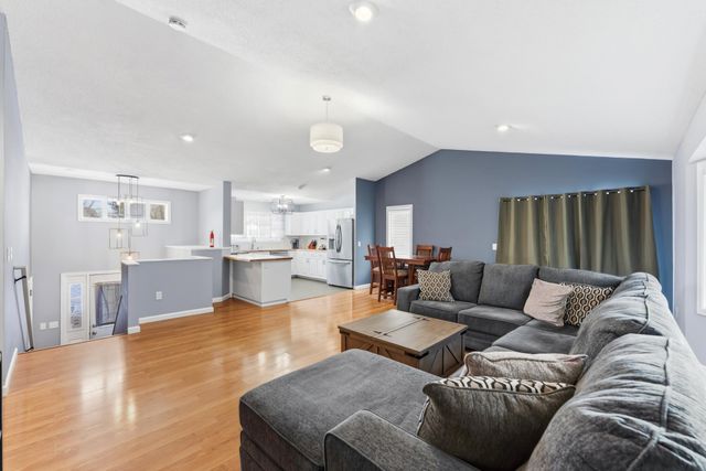 670 W 11th Street, Rush City, MN 55069