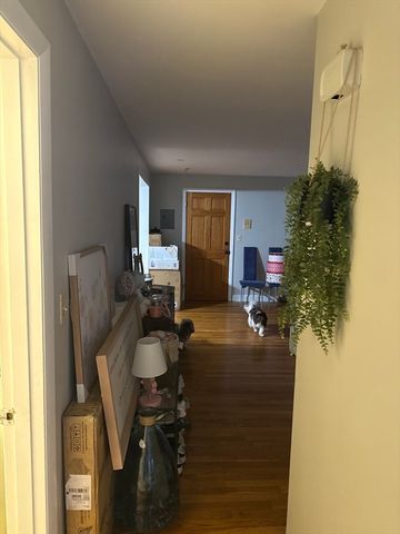 516 Main St 1, Walpole, MA 02081