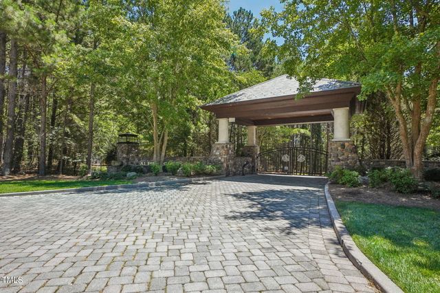 1421 Alpine Crk Drive, Raleigh, NC 27614