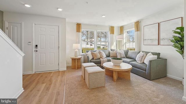 518 LYANNA WAY, Downingtown, PA 19335