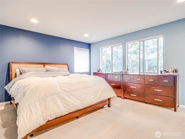 4375 249th Avenue SE, Sammamish, WA 98029