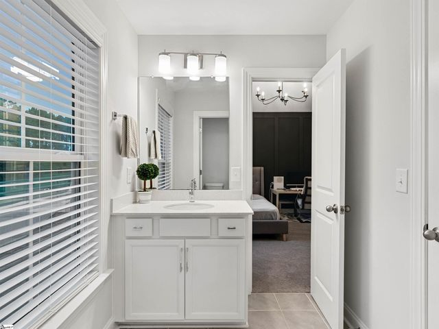 1041 Cortland Valley, Duncan, SC 29334