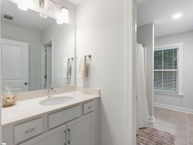 1041 Cortland Valley, Duncan, SC 29334