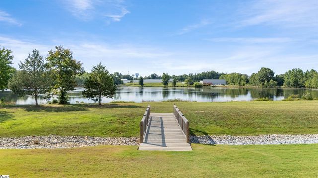 1041 Cortland Valley, Duncan, SC 29334