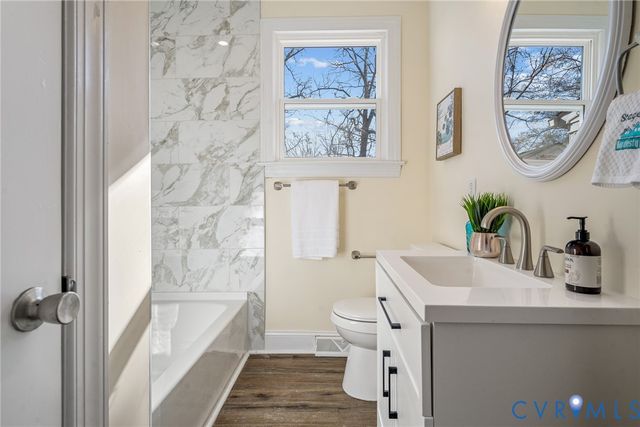 1677 Forest Glenn Cir, Chesterfield, VA 23836