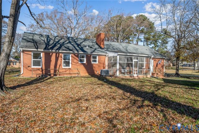 1677 Forest Glenn Cir, Chesterfield, VA 23836
