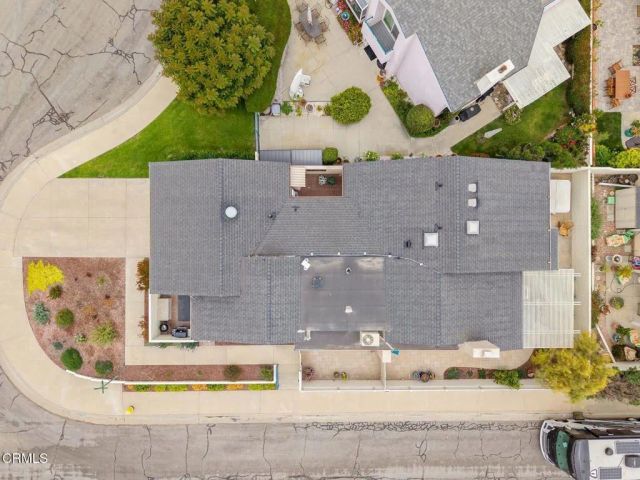960 Emerald Court, Ventura, CA 93004