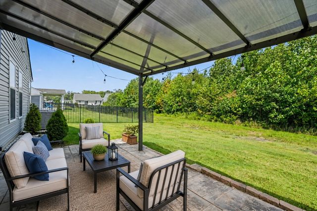 831 Wilkinson Ln, White House, TN 37188
