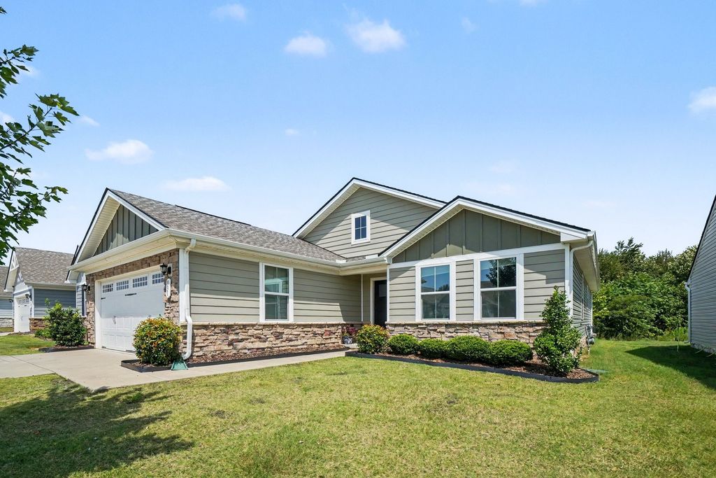831 Wilkinson Ln, White House, TN 37188