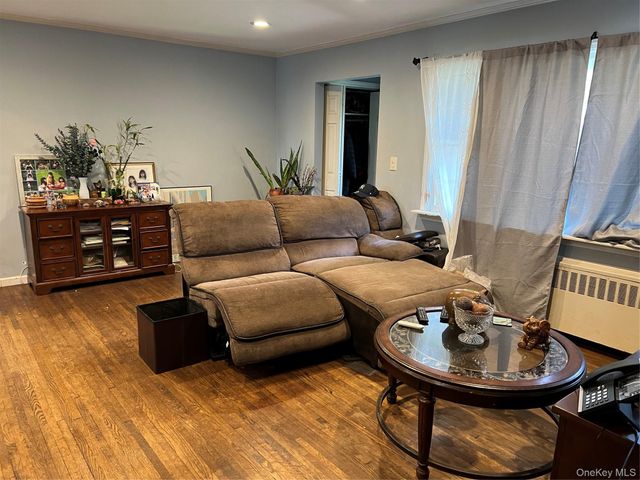 1175 Village Avenue, North Baldwin, NY 11510