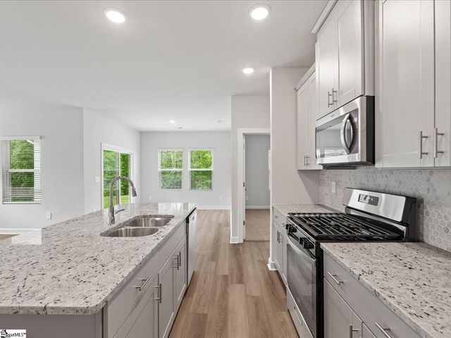 207 Merriweather Way, Spartanburg, SC 29306