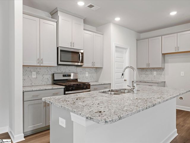 207 Merriweather Way, Spartanburg, SC 29306