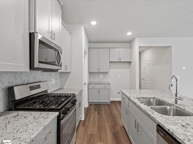 207 Merriweather Way, Spartanburg, SC 29306