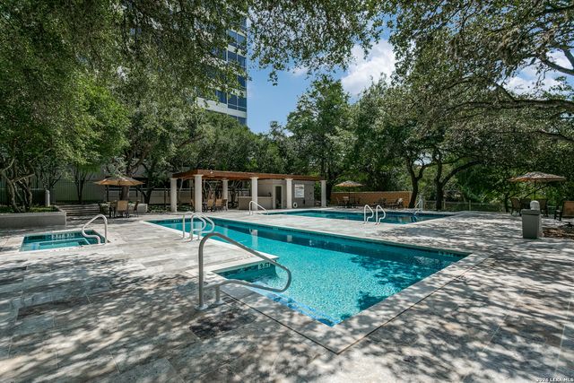 200 Patterson APT 700A, San Antonio, TX 78209