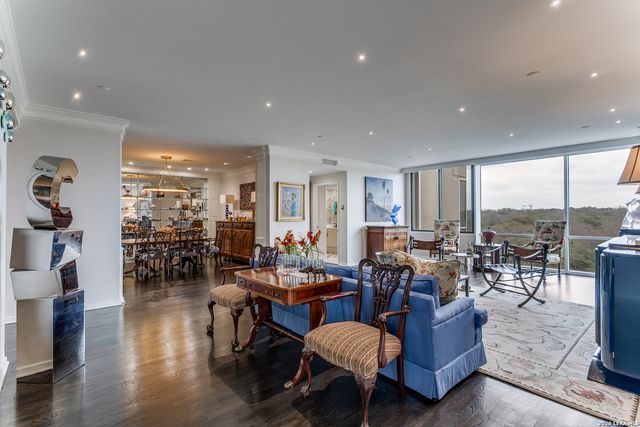 200 Patterson APT 700A, San Antonio, TX 78209