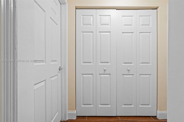 6841 SW 44th St 106, Miami, FL 33155