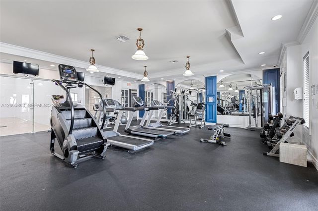 6841 SW 44th St 106, Miami, FL 33155