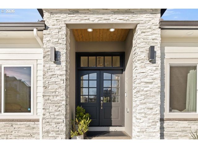 17051 Se MANLEY St, Portland, OR 97236