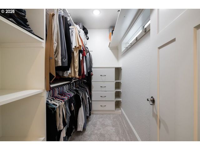 17051 Se MANLEY St, Portland, OR 97236